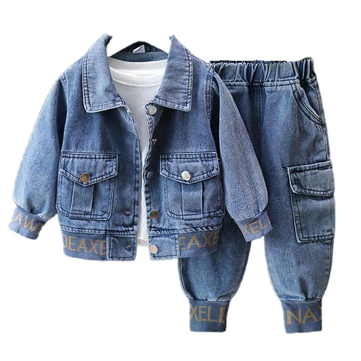 طقم ملابس clothing set