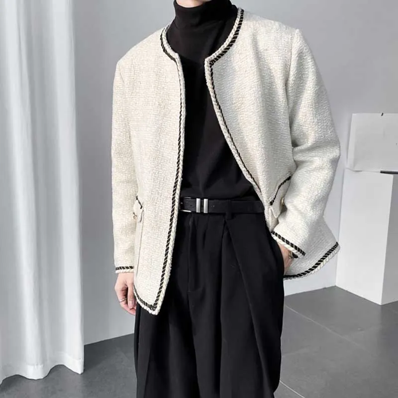 Delicate Shoulder Pads Collarless Jackets