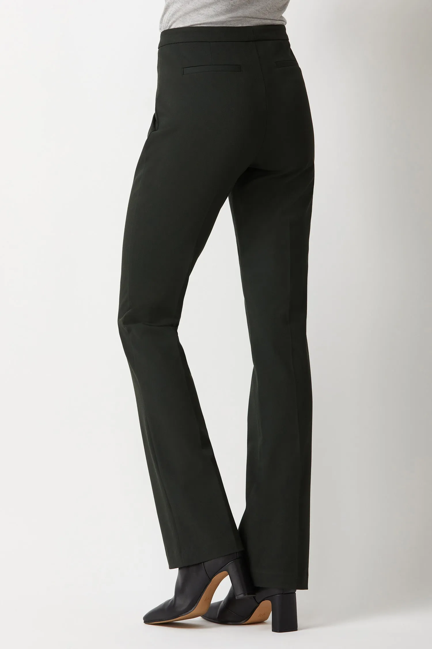 Ecru Designs Mid Waist Zip & Button Closure Solid Stretch Crepe Pant