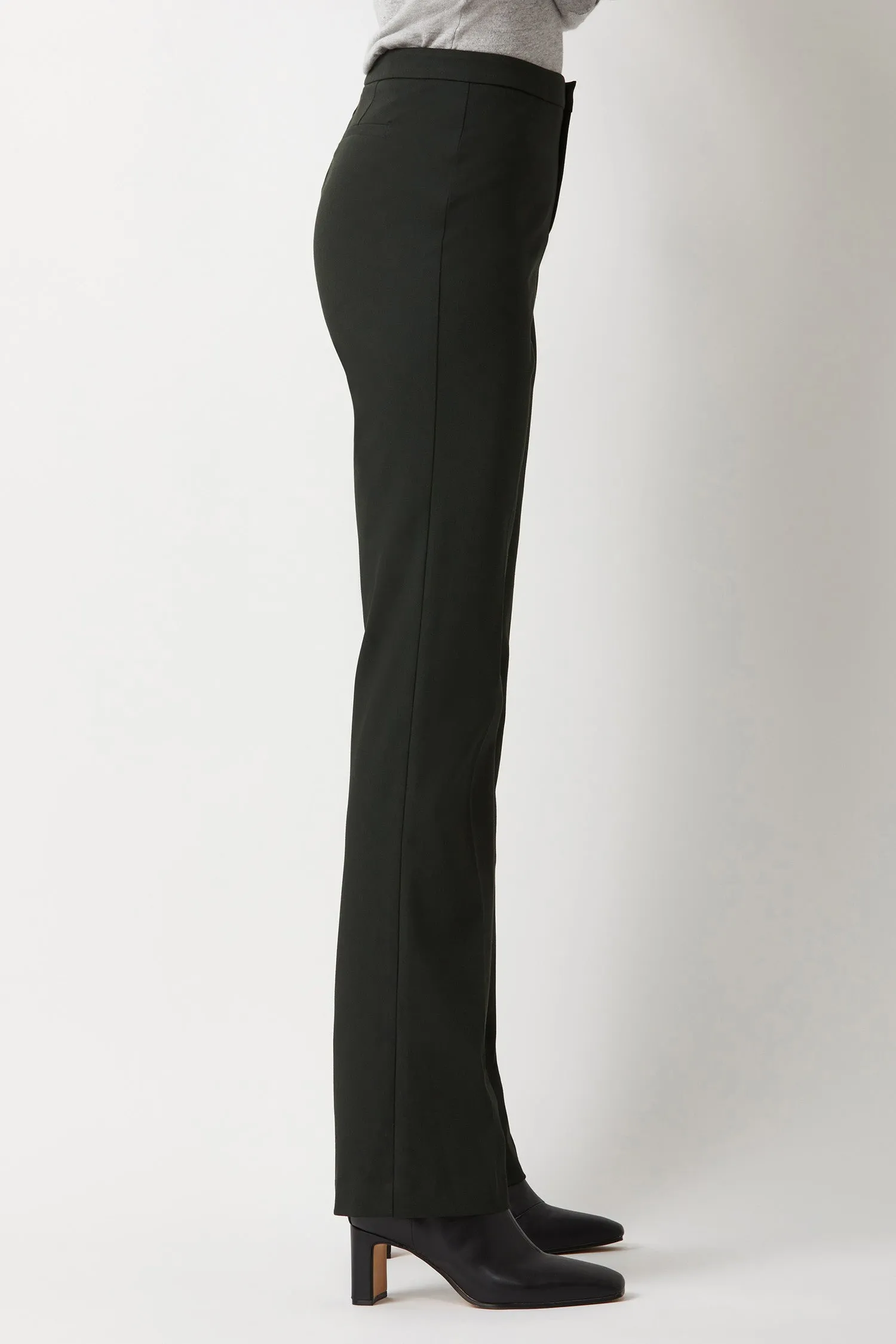 Ecru Designs Mid Waist Zip & Button Closure Solid Stretch Crepe Pant