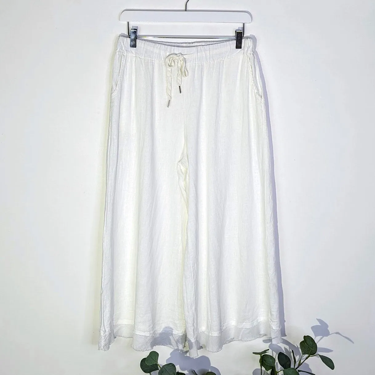 Linen viscose mix cropped straight leg vintage trousers with raw edge detail