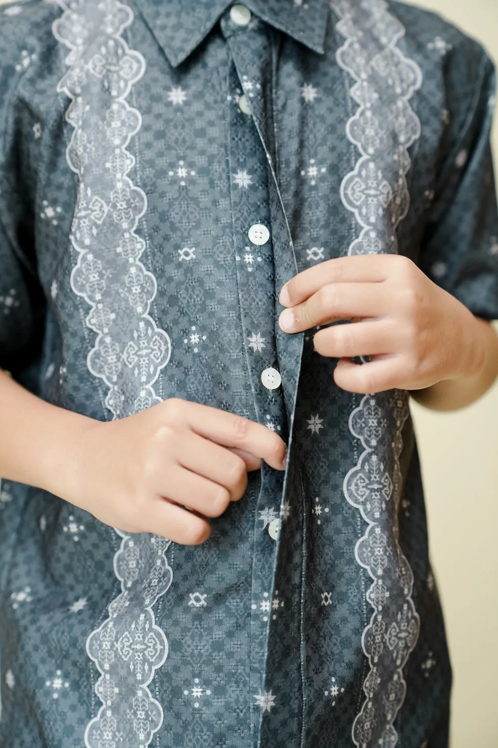 Pandai Sikek Shirt Boy Savarna