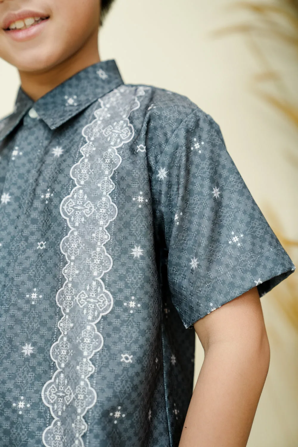 Pandai Sikek Shirt Boy Savarna