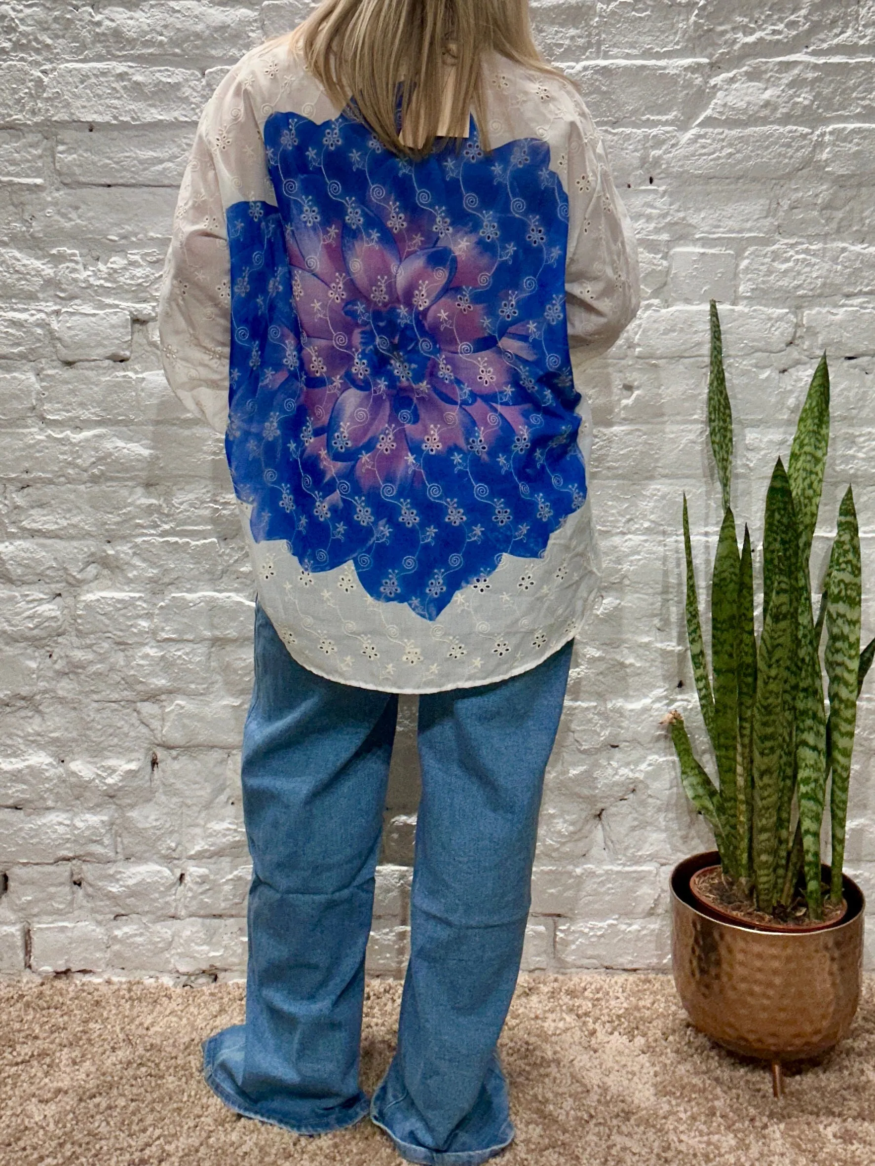 Zeta Otto Broadlas Anglais Bold Flower Button Through Shirt